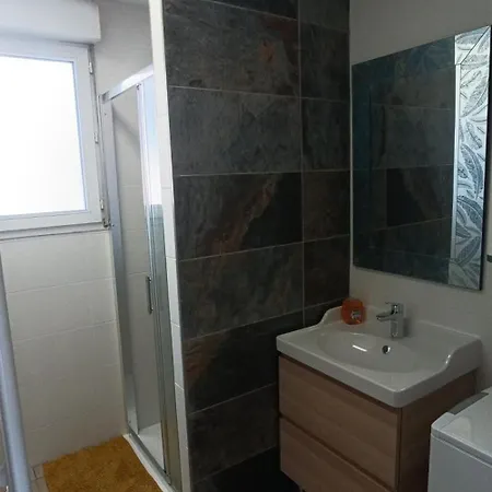 Caroline Apartment Oyonnax Exterior photo